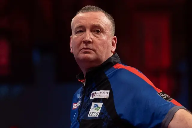 Durrant looking up after darting struggles: "I think the worst is over"