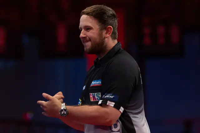Rydz produces stunning comeback and 170 finish to knock out Cross at World Matchplay