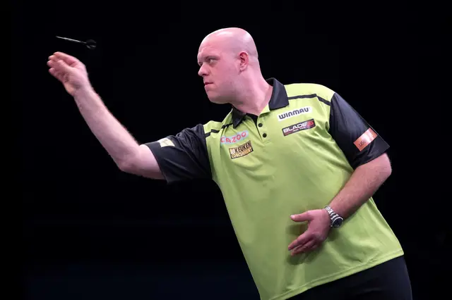 Van Gerwen finally found the right set of darts: 'Players don't change because they want to do it'