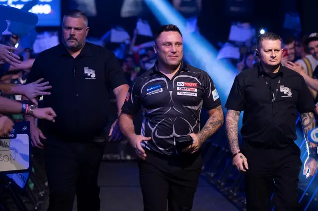 The Late Late Show in Leicester as Price and Aspinall complete first round at World Grand Prix