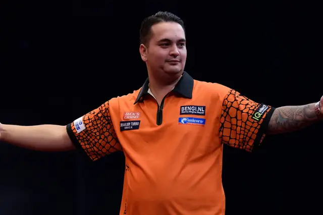 The Black Cobra returns to PDC Tour as De Zwaan defeats Kuivenhoven in double Dutch final on Day Three of PDC European Q-School