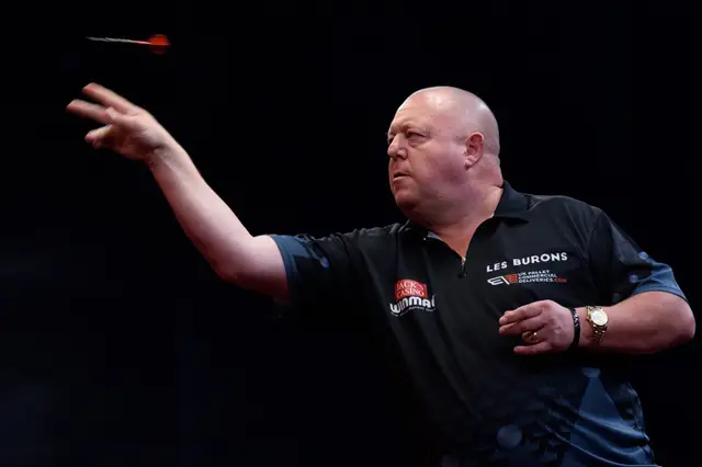 King opens up Group B account with sublime decider win over Rodriguez, Rafferty superb in Schindler win