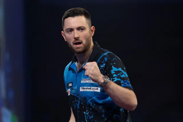 Humphries battles back to deny Dobey in tie-break thriller to reach World Darts Championship Quarter-Finals for the third time