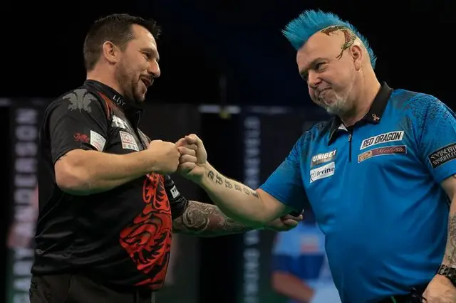 Wright continues return with Clayton win, Smith produces blistering 106 average to down Heta