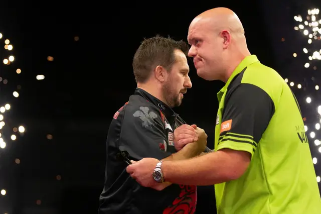 Clayton tied with Van Gerwen at top of Premier League Darts standings after Birmingham win