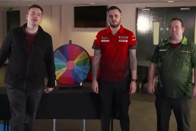 VIDEO: Cullen and Dolan face off in a game of 'Forfeit Darts'