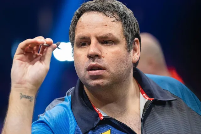 "I might have a go at the World Darts Championship qualifier" - Adrian Lewis doesn't rule out using PDC Tour Card before the end of 2024