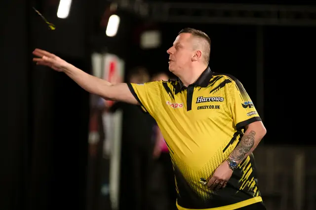 Chisnall, Gurney and Petersen among Tour Card Holder qualifiers for European Darts Open