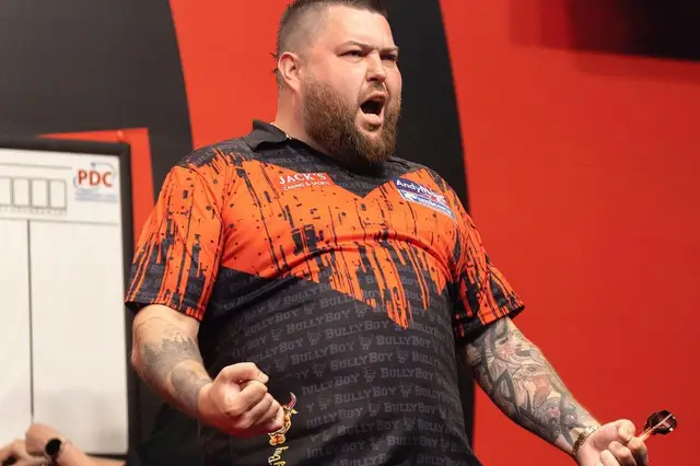 Smith silences crowd with sensational Dutch Darts Championship win over Noppert, first European Tour title since 2017