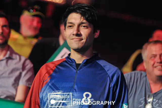 Lauby, Kenny, Leung and Plaisier among Men's Quarter-Finalists at WDF Winmau World Masters