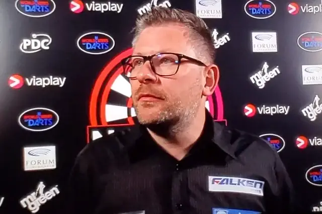 (VIDEO) Hilarious Wade interview at Nordic Darts Masters: "I've just woke up, I overslept and missed the bus"