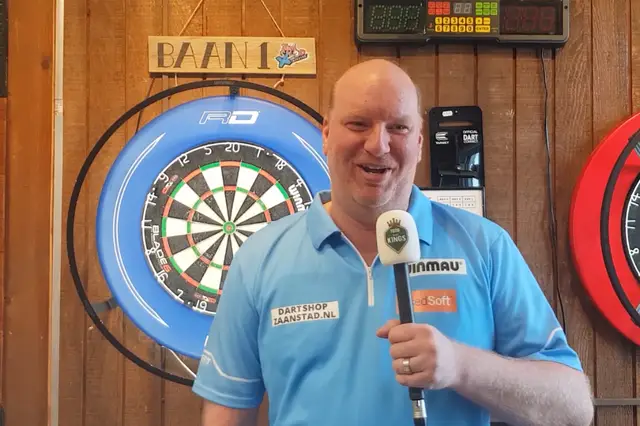 (VIDEO) Van der Voort answers questions on TOTO Dart Kings stablemates: "Van Barneveld is actually the Dutch Beyoncé"