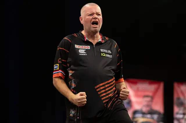 Standings in Groups A-D at Grand Slam of Darts after two games: Van Barneveld and Van Duijvenbode first to qualify