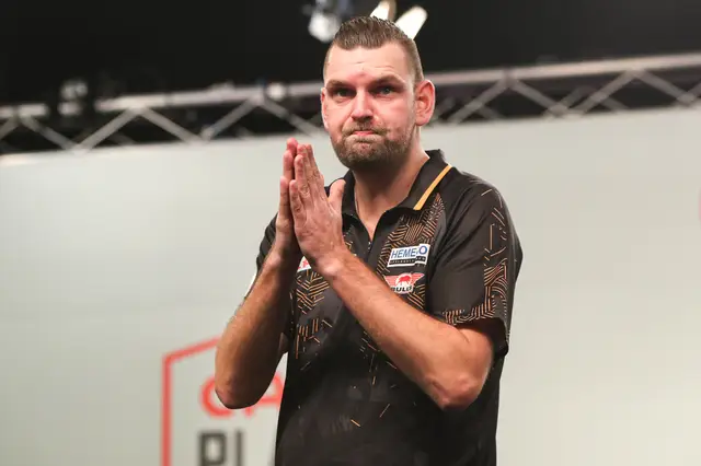 Kleermaker sets up Dobey clash after straight sets win over Chinese debutant Han at PDC World Darts Championship