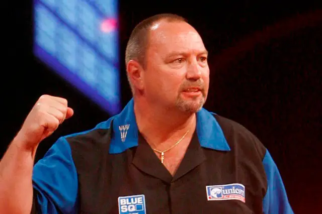 FORGOTTEN DARTERS: Gary Mawson (or was it Rafael Benitez?), the Canadian American who halted Raymond van Barneveld's run of success at the UK Open