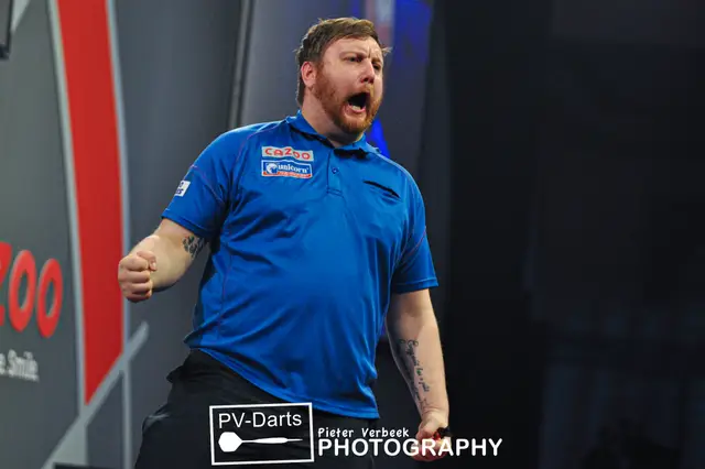 Menzies seals PDC World Darts Championship debut win in scrappy tie against Portela, set to face Van der Voort