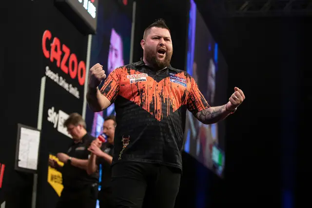 Sensational Michael Smith hits three ton plus checkouts in a row in White win as Clayton prevails in thriller against Ross Smith at UK Open