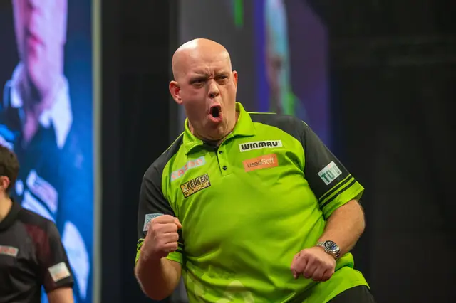Van Gerwen claims back-to-back Premier League night wins with Exeter win over Clayton