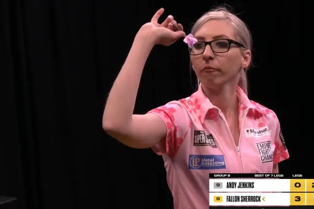 VIDEO: Sherrock throws 10-darter during MODUS Super Series