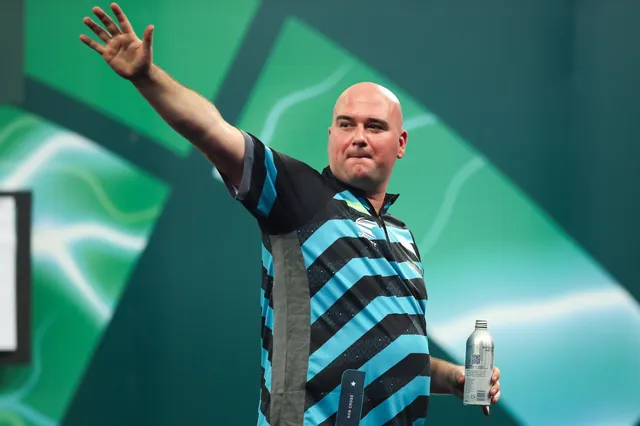 Incredible Rob Cross survives match dart to comeback from 4-0 down and win 5-4 against Chris Dobey in a World Darts Championship classic
