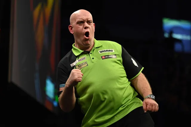 Michael van Gerwen through to last sixteen at German Darts Grand Prix as Martin Schindler keeps home hopes alive