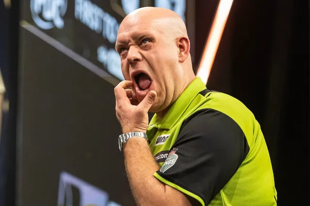 ''I'm sick to death of this of course'' - Michael van Gerwen loses Premier League title to darting prodigy