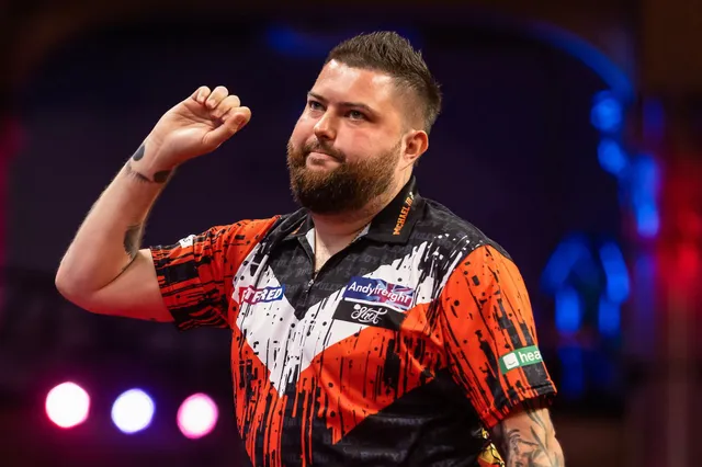 Michael Smith missed out on £50.000 in prize money: ''Had to hit two to get paid''