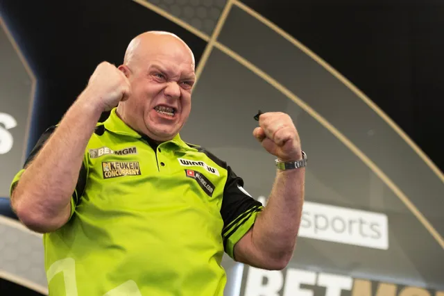 Michael van Gerwen triumphs at Players Championship 21 for first PDC ranking title of 2024