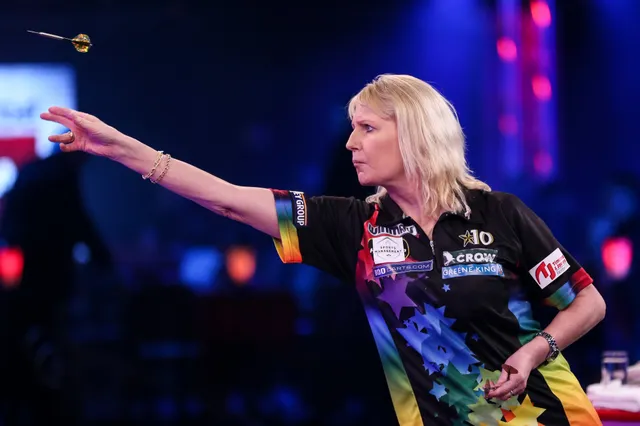 "It's nice to have been a trailblazer. Now there's others who have taken over" - Trina Gulliver credits Sherrock, Ashton and Greaves for taking women's darts to next level