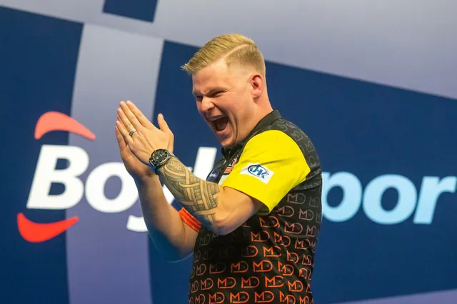 "Mike De Decker has won one tournament, but you have to do more than that" - CEO Matt Porter stands firm on Premier League Darts selection
