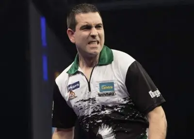 O'Connor safely through with routine victory over Zonneveld