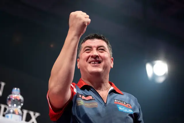 Suljovic produces impressive display to end Edgar's World Championship run
