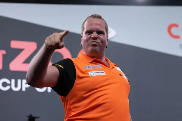 Van Duijvenbode darf trotzdem zum World Cup of Darts: "Ich habe irgendwie damit gerechnet"