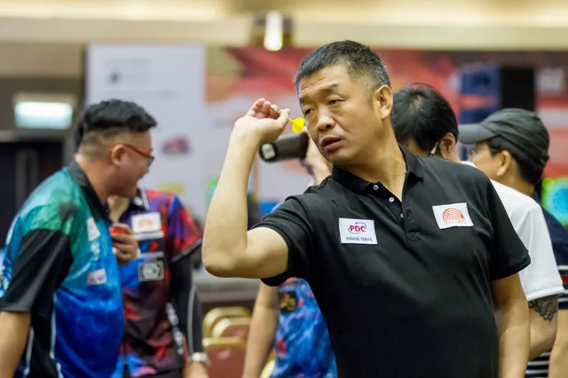 Chinese Zong gewinnt das Darts WM-Qualifikationsturnier, lässt aber den unterlegenen Finalisten ins Ally Pally gehen