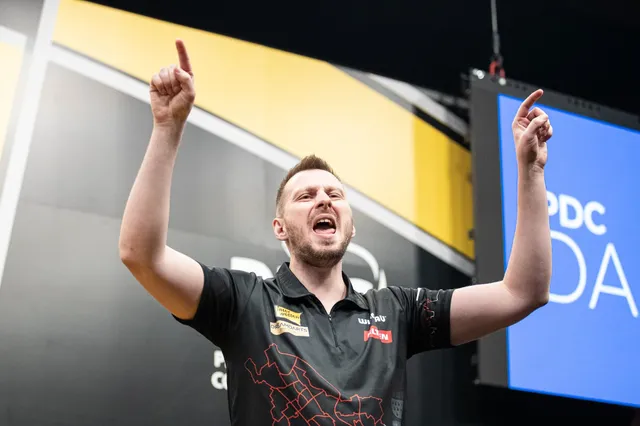 Hempel besiegt bei den German Darts Open Wade, Pietreczko setzt sich gegen Klose durch