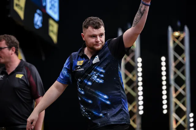 Rock wirft 9-Darter bei der Players Championship 14