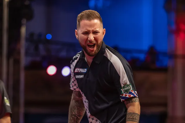 Danny Noppert startet fulminant in die European Darts Championship mit einem Whitewash und hohem Average, Nathan Aspinall nimmt Ryan Searle  aus dem Turnier