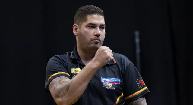 Jelle Klaasen überzeugend im Achtelfinale von Lakeside; Deta Hedman zieht in 3. Runde ein