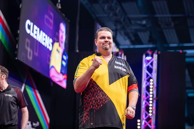 Schindler, Clemens und Wenig in der dritten Runde der Players Championship 19; Hempel unterliegt van Gerwen