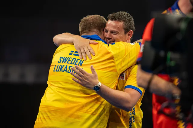 Jeffrey de Graaf startet beim World Cup of Darts 2024 stark mit Schweden ; Frankreich besiegt Lettland