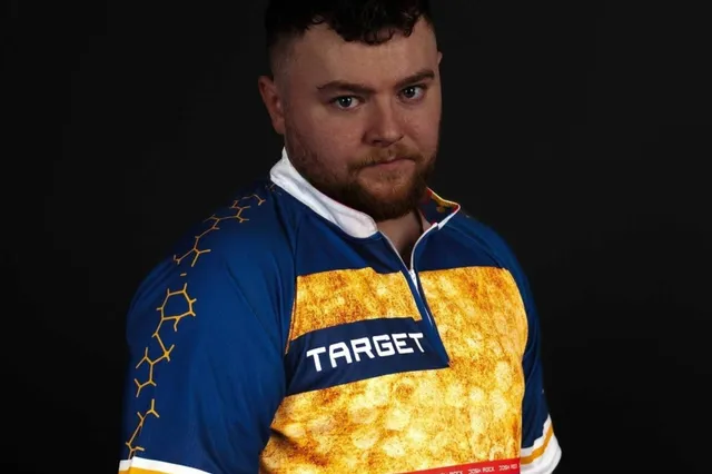 Das am schlechtesten gehütete Geheimnis des Dartsports ist bestätigt! Josh Rock unterschreibt für Target Darts