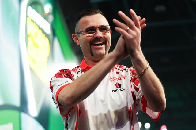 Damon Heta bestraft verschwenderischen Ross Smith, Josh Rock zieht bei Winmau World Masters ins Achtelfinale ein