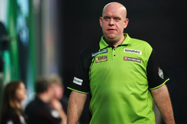 "Was für ein verdammter Scheißdreck!" - Schwere Enttäuschung bei Michael van Gerwen nach "inakzeptabler" Niederlage gegen Dimitri Van den Bergh