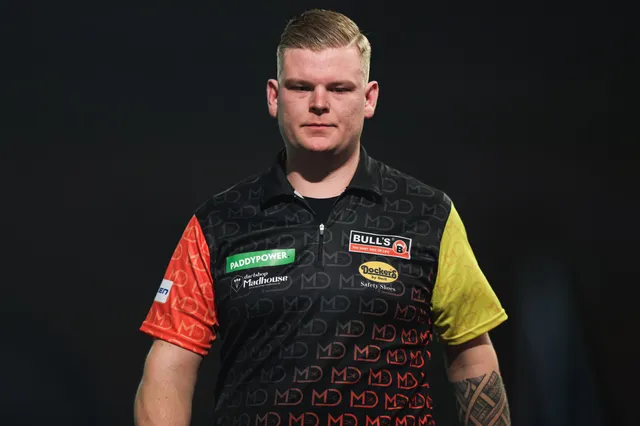 Mike De Decker teilt nächsten Spott über die PDC: "Wenn man dann eingeladen wird, will man nicht nach Den Bosch gehen"