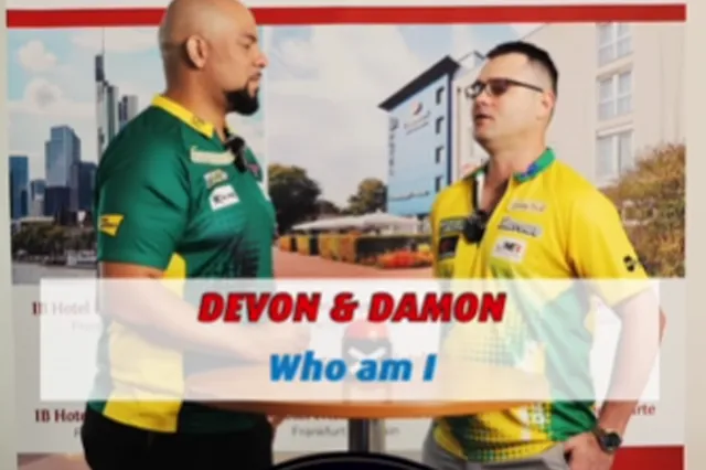 VIDEO: Heta en Petersen spelen 'Wie ben ik?'