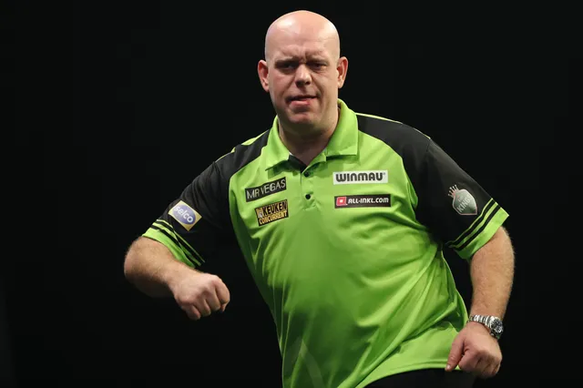 Stand Premier League Darts 2024: Michael van Gerwen heeft na vier speelrondes al straatlengte voorsprong