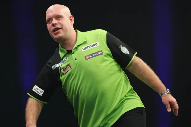 Michael van Gerwen krijgt opnieuw dreun te verwerken richting WK Darts en verliest eerste ronde op Players Championship Finals
