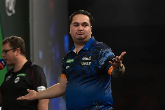 "Hij is iemand die de energie naar zich toetrekt en dingen eist" - Samenwerking met Raymond van Barneveld was geen succes voor Jeffrey de Zwaan