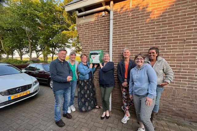Nieuwe AED’s geplaatst in Ruinerwold en Koekange