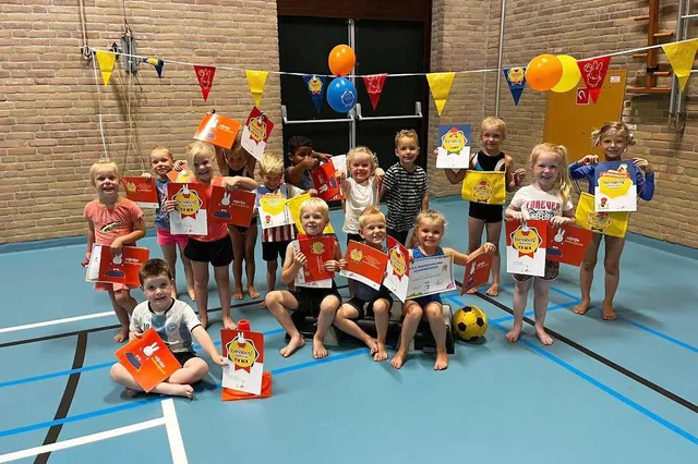 Afsluiting seizoen bij D.O.O. Ruinen met Nijntje Diploma's
